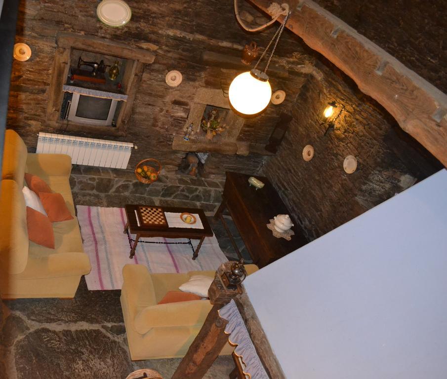 A Pena De Augasantas Guest House Oca de Abaixo Екстериор снимка